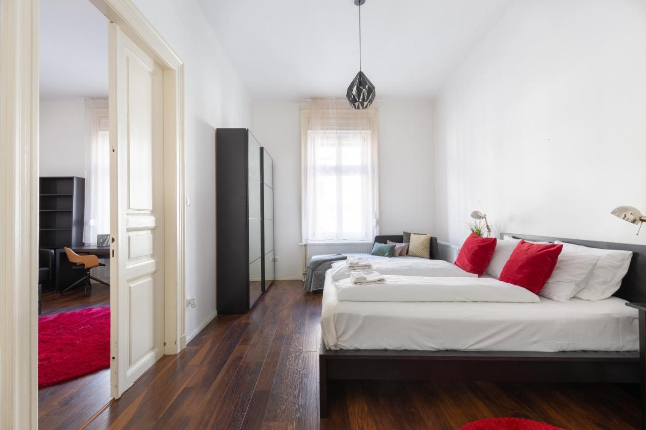 Red Dot One - New Unit In Heart Of Jewish Quarter Apartment Budapest Exterior photo